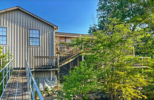 Dundee Casa | The Cypress on Moon Lake, over the water w private boat ramp!