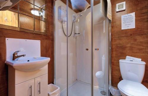 South Molton Otro | The Dainty Den, Headgate Farm,