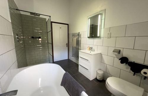 Llandysul Casa | The Dairy a superb, detached Llandysul cottage