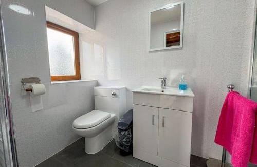 Llandysul Casa | The Dairy a superb, detached Llandysul cottage