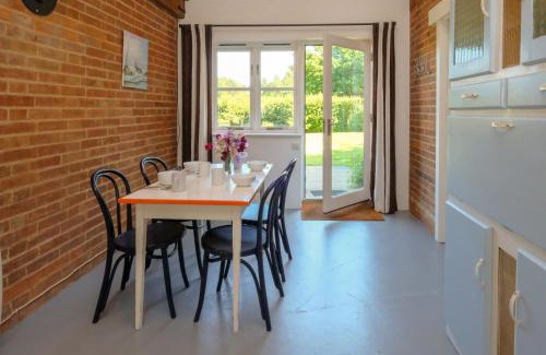 Friston Casa | The Dairy Cottage