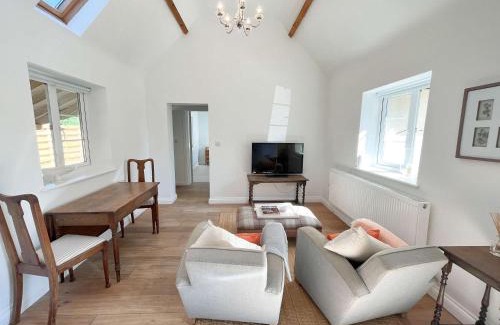 Olveston Apartamento | The Dairy cottage with garden and parking