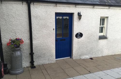 Dungiven Casa | The Dairy, Magheramore Courtyard