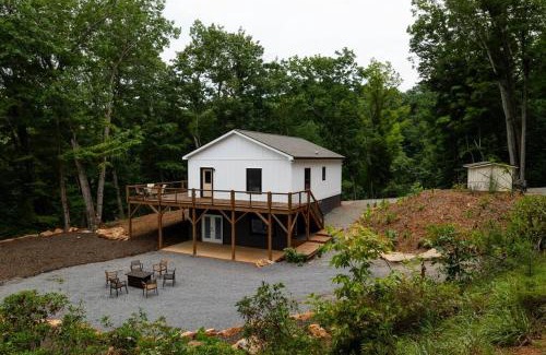 Sunset Cove Casa | The Dam House on Lake Lure