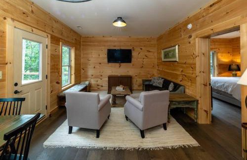 Sunset Cove Casa | The Dam House on Lake Lure