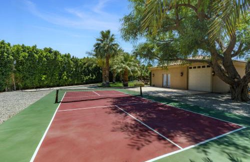 Indio Villa | The Date Palm Estate by AvantStay Luxurious Private Retreat