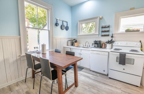 Westside Casa | The Davis - Beautiful Classic Charleston Home!