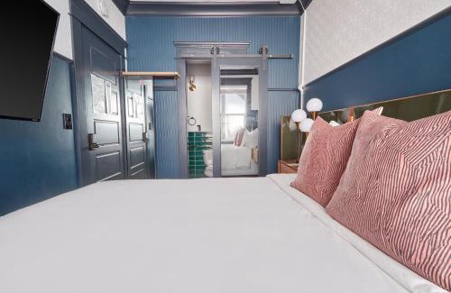 East Village Hotel | The Davis Downtown San Diego