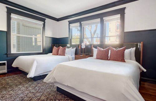 East Village Hotel | The Davis Downtown San Diego