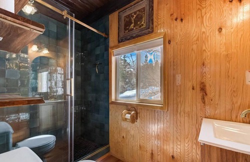 Tollgate Canyon Cabina | The Daydream / Unplug and unwind @ a four-season paradise
