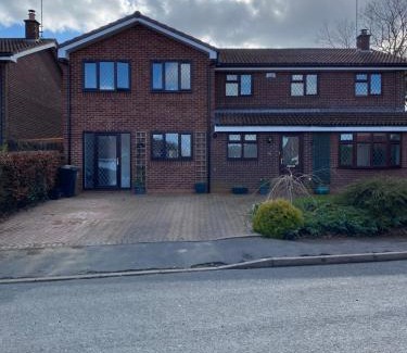 Alveley Apartamento | The Daytona - Triumph Apartments Meriden NEC 6.5m