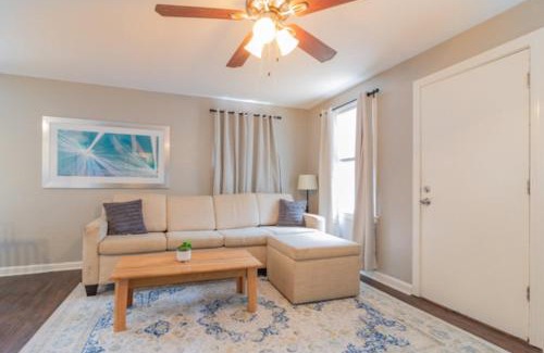 Columbus Casa | The Delightful Doubles- A & B- Centrally Located