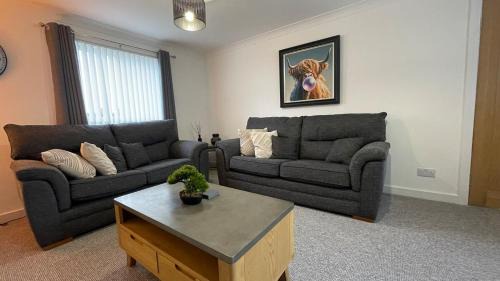 Wick Apartamento | The Den - by Caithness Luxury Apartments NC500 - 2 Bedroom holiday home - Sleeps Work teams upto 2 & holiday makers upto 4