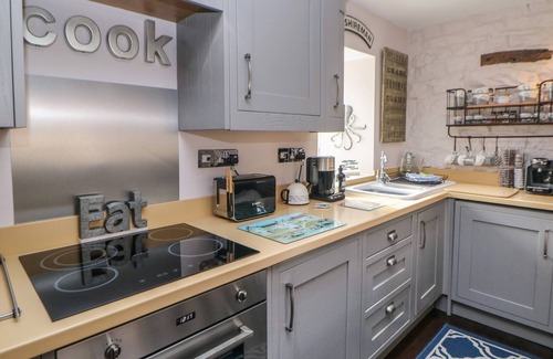 Hawsker Casa | THE DEN, with a garden in Whitby