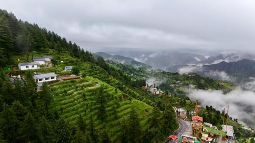 Kanatal Complejo | The Deodar Stays