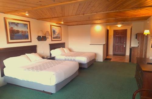 Lake Placid Cabina | The Devlin