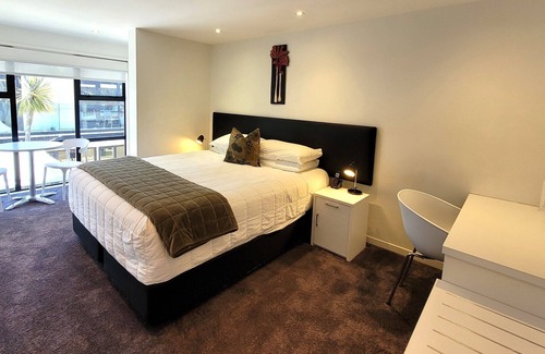 New Plymouth Hotel | The Devon Hotel A Heritage Hotel