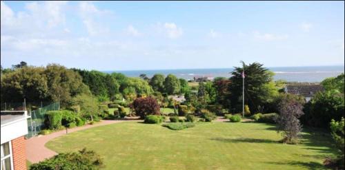 Exmouth Cama Y Desayuno | The Devoncourt Resort
