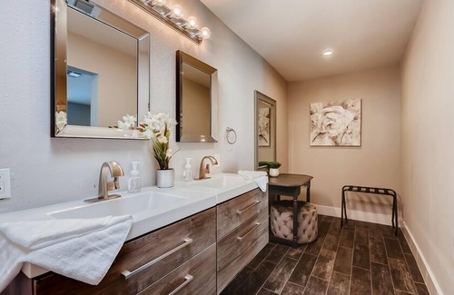 Scottsdale Estates Nine Casa | The Devonshire Duo, Two Separate Homes Booked as One!