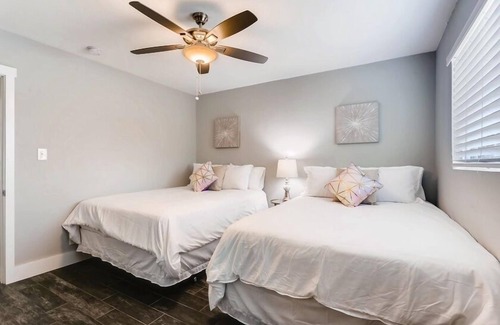 Scottsdale Estates Nine Casa | The Devonshire Duo, Two Separate Homes Booked as One!