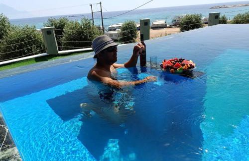 Sithonia Casa | The Diamond of Kriaritsi private pools & hydromassage