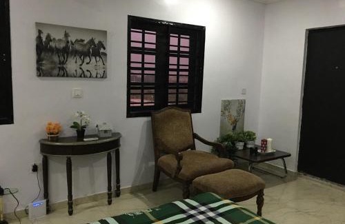 Yaba Apartamento | The Diasporan Penthouse
