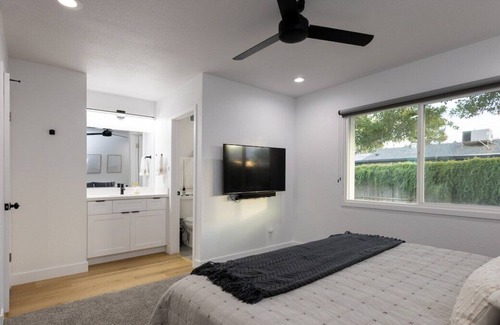Mesa Grande Casa | The Dixon House · Nicest Private Home Neighboring The Cubs Stadium.
