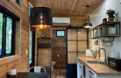 Logan Casa | Minicasa-Baño Privado