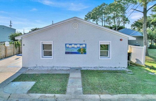 Fort Walton Beach Apartamento | The Dolphin Watch Near the Beach in FWB - Unit 7