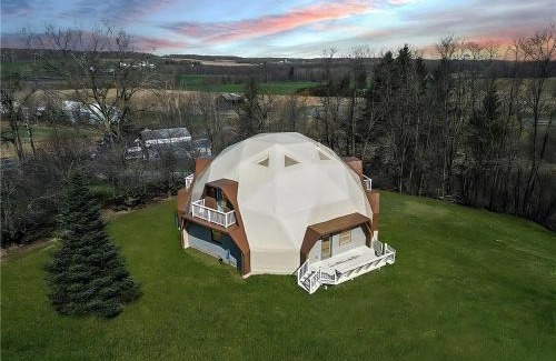 Penn Yan Casa | The Dome' - Spacious Retreat Near Finger Lakes!
