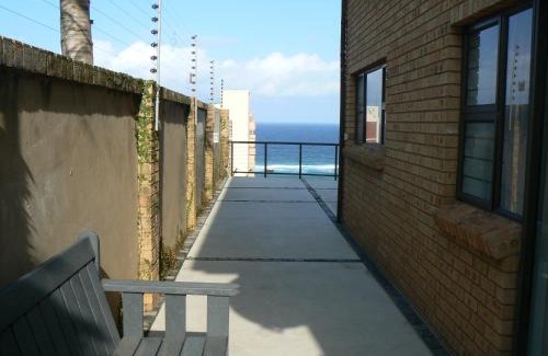 Amanzimtoti Apartamento | The Don Lodge