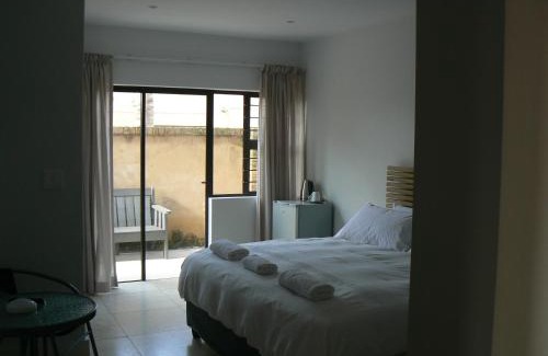 Amanzimtoti Apartamento | The Don Lodge