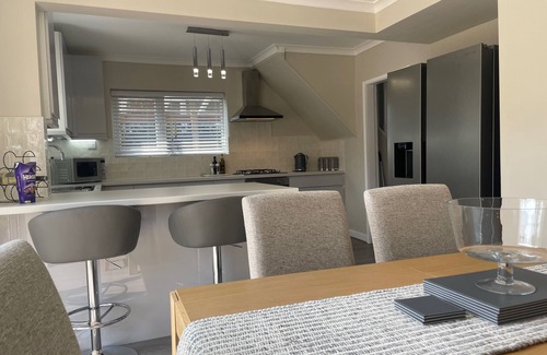 Netherton Casa | The Dooley, 3-Beds, Sleeps 6, Pet Friendly
