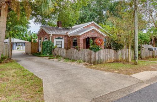 South Pensacola Casa | The Dragonfly House - Walk to Downtown Pensacola
