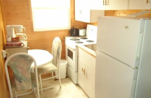 Moose Jaw Hotel | The Dreamland Motel