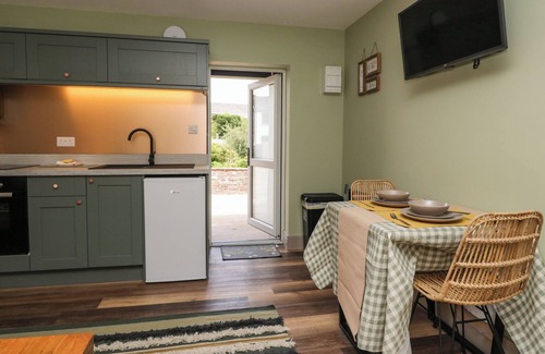 Rowrah Cabaña | THE DREY, with a garden in Arlecdon