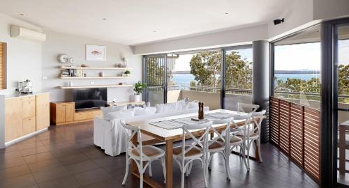 Nelson Bay Casa | The Drift