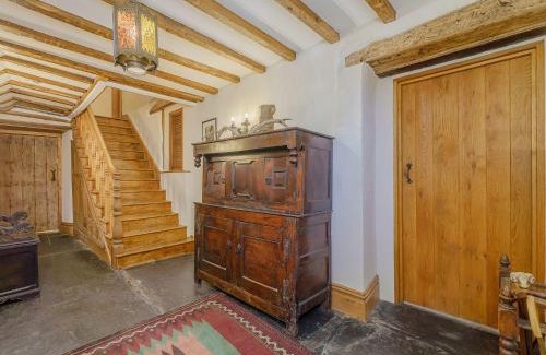 Corwen Casa | The Druids