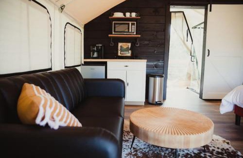 Cadiz Otro | The Drury, Luxury Safari Tent