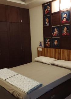 Adyar Apartamento | The Dsilva's