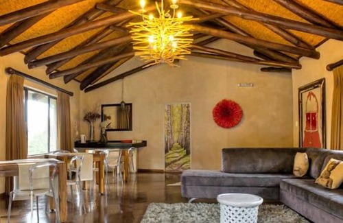 Waterfall Casa | The duBoirs Boutique Lodge