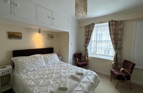 West Bay Casa | The Durbeyfield Guest House