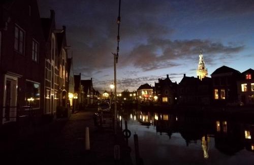 Monnickendam Casa | The Dutch Buoy