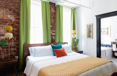 Downtown Chattanooga Hotel | The Dwell Hotel, a Member of Design Hotels