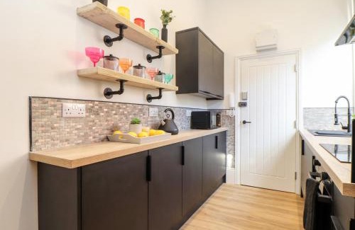Helston Apartamento | The Dynar