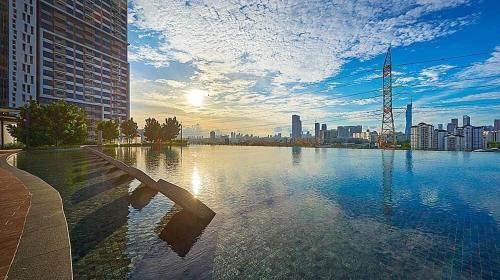 Taman Pertama Apartamento | The E48-10 Stay