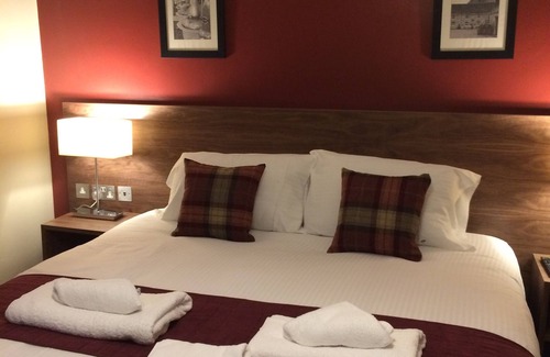 Dornoch Cama Y Desayuno | The Eagle Hotel
