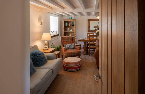 Ty Croes Casa | The Eagles, una hermosa casa de campo con 3 camas en Aberffraw
