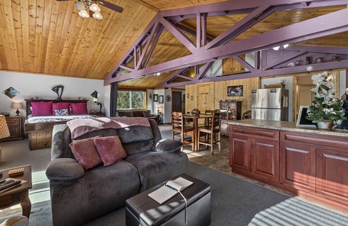 Gold Bar Apartamento | The Eagles Perch- views and adventure all around
