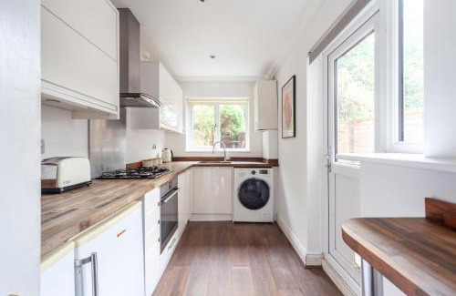 West Ealing Apartamento | The Ealing Villa